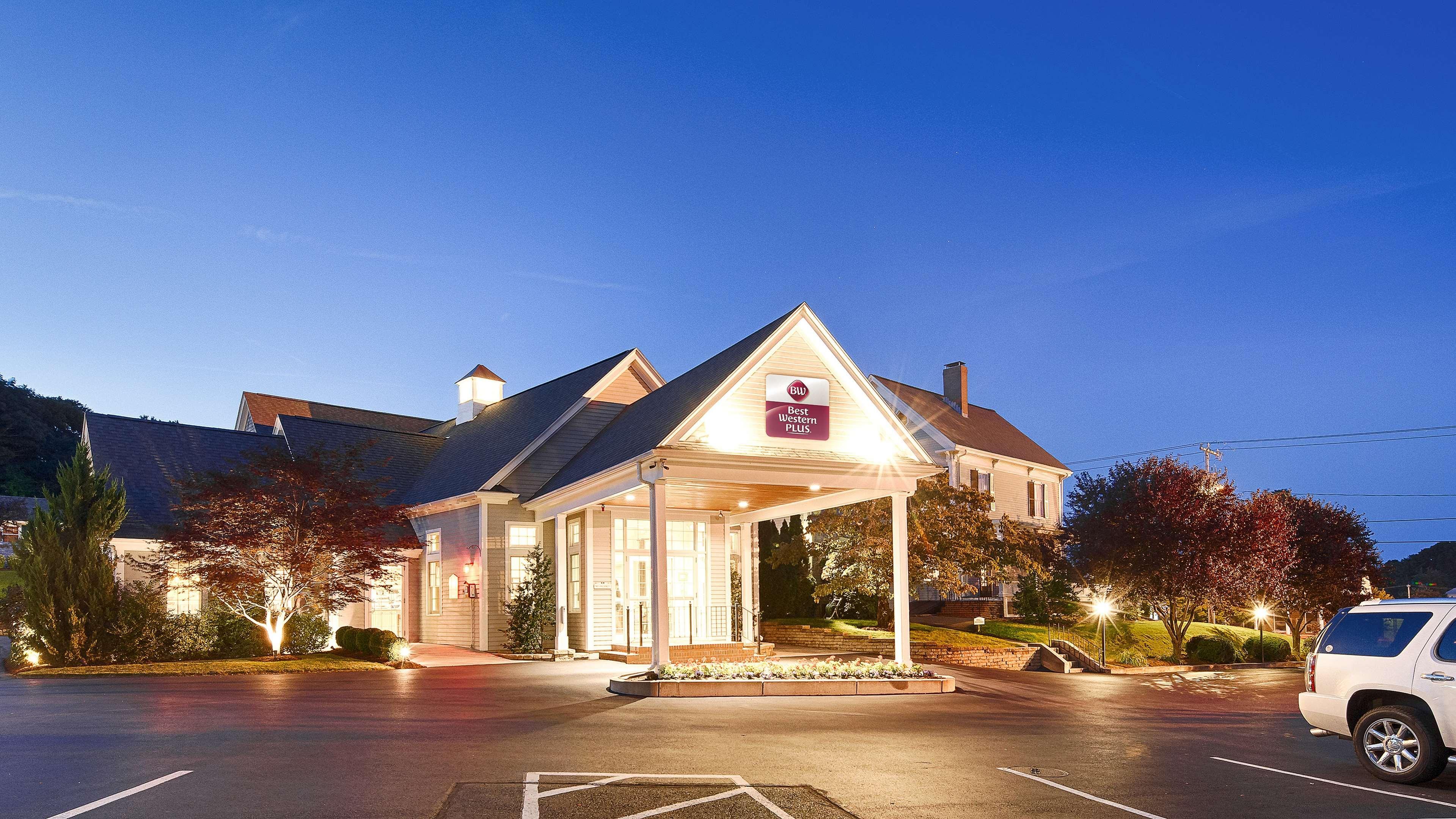 Best Western Plus Cold Spring Hotel Plymouth Exterior photo